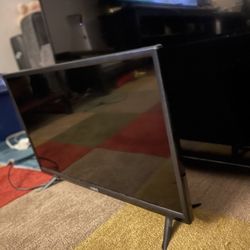 VIZIO TV(32 Inch)