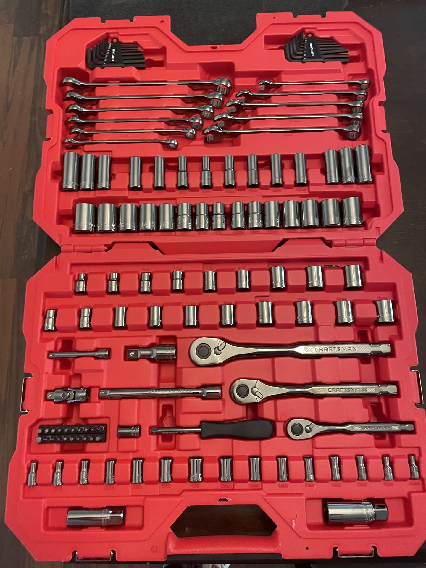 CRAFTSMAN 121Piece Standard (SAE) and Metric Combination Gunmetal