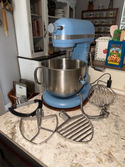 7qt KitchenAid mixer
