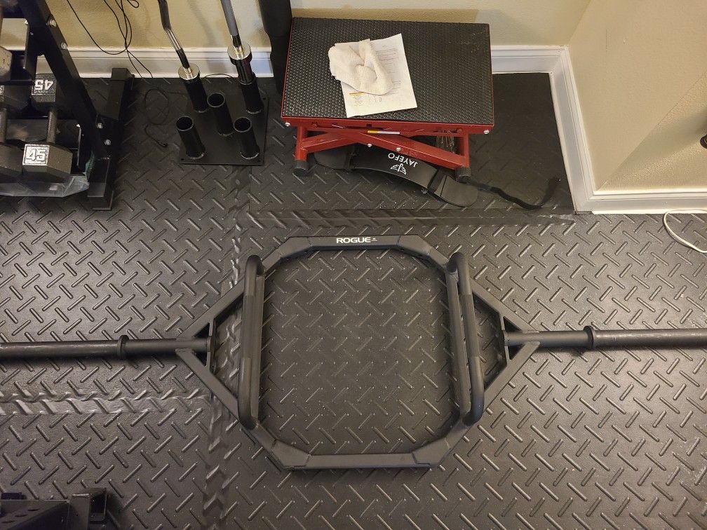 ROGUE TB-2 Trap Bar - Like New