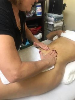 Drenaje Linfático Manual. Masajes Despues De Una Lipoescultura.