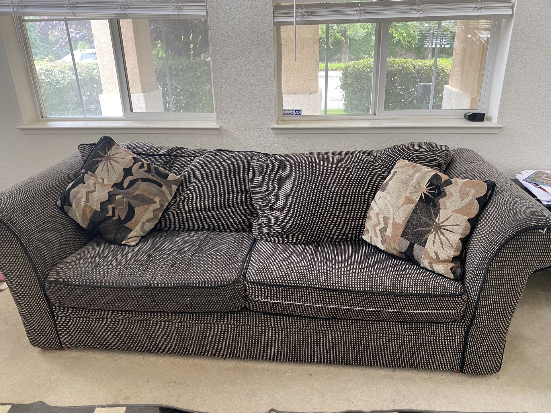 Free Couches! for Sale in Sacramento, CA OfferUp