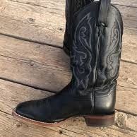 Cody James Black Leather Cowboy Boots