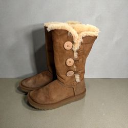 UGG Bailey Button Tall Boots • Chestnut • Size 6