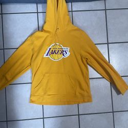 Lakers Hoodie / Sweater (Yellow)