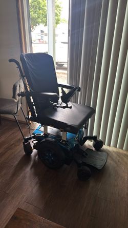 Quantum Electric wheelchair
