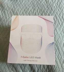 LED light therapy mask