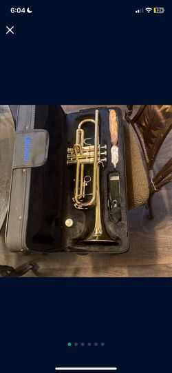 BRASS TRUMPET