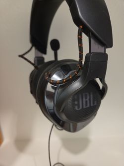 JBL Gaming Headset with Mic and Cable