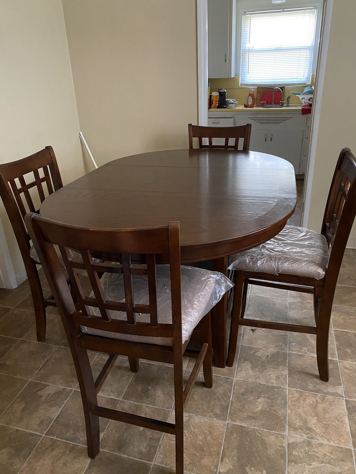 New Dining Room Table And Chairs