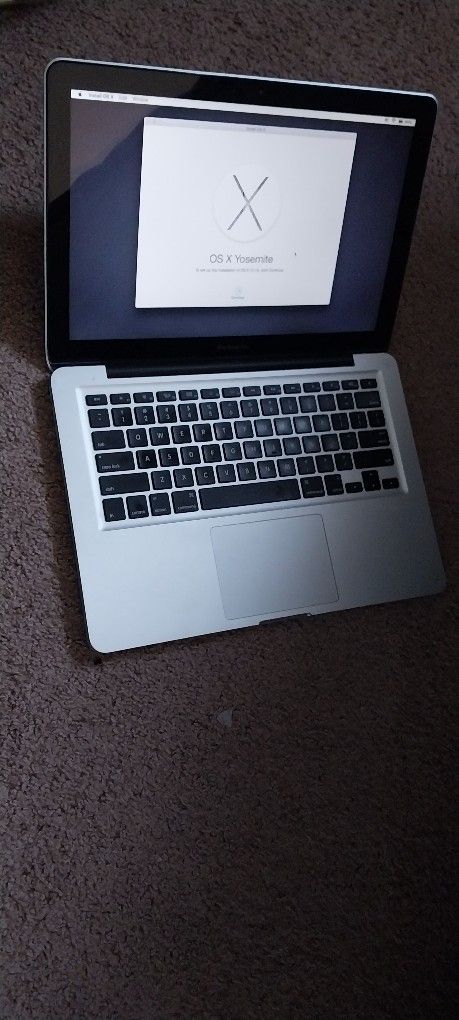 Macbook Pro 9,2 13" Mid 2012 SSD. (Ca$h Only)