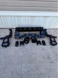 Ford F150 Rough Country 4” Lift Kit