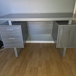 Office Desk W/office Chair