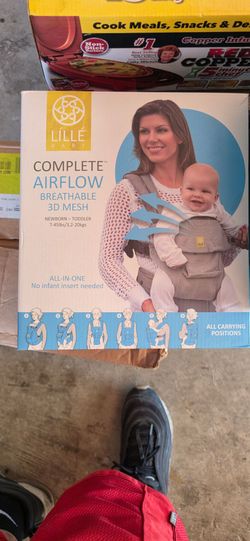 Baby harness with insert