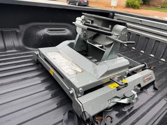 B&W Companion Sliding 5th Wheel Hitch