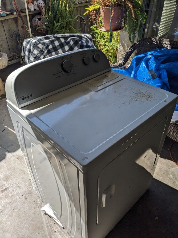Whirlpool Dryer Model-WED4815EW1