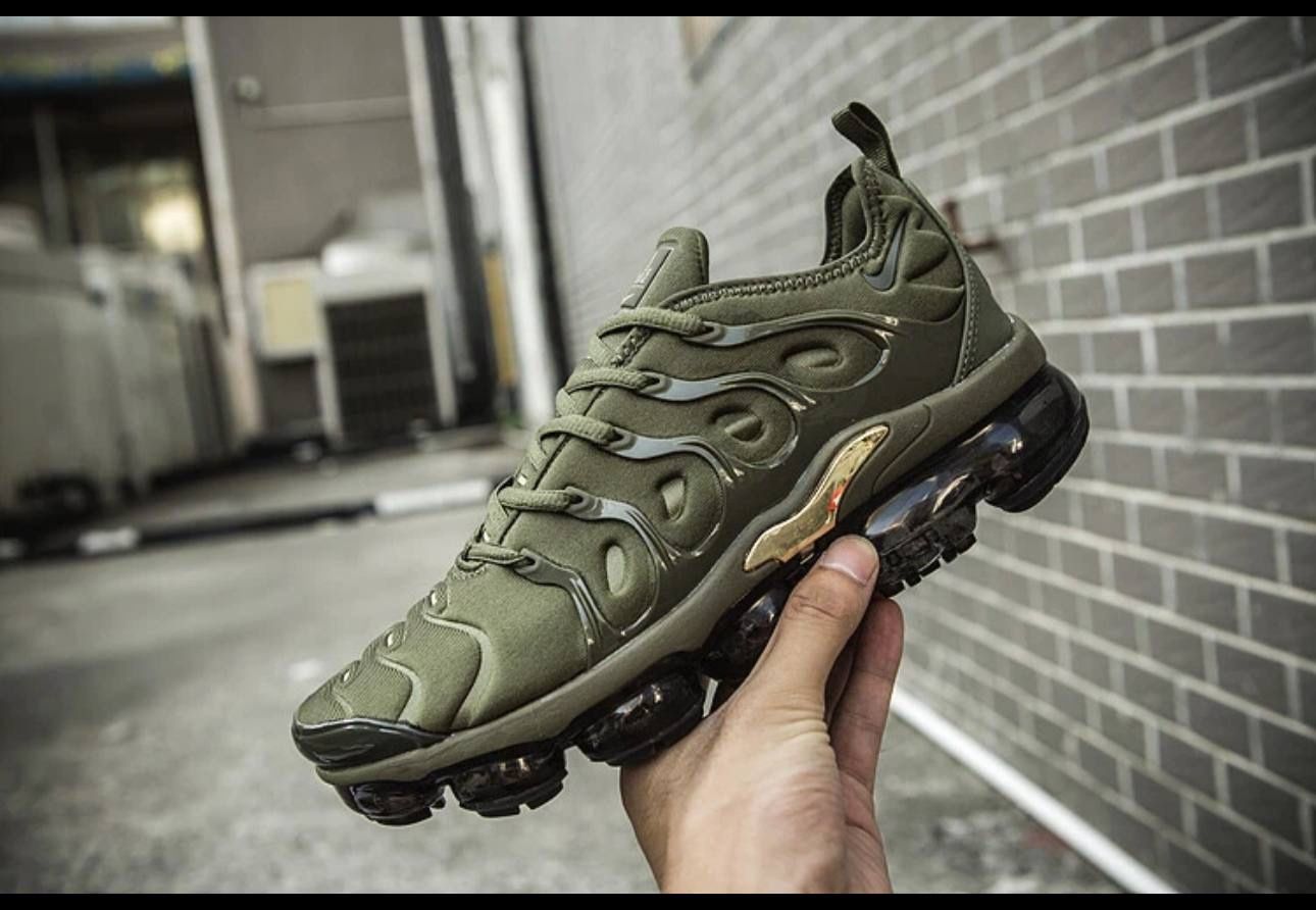 Nike Vapor Max Plus Size 10 Mens