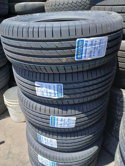 215/60/16 Maxtrek New Tires