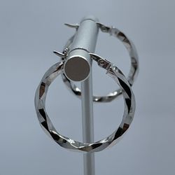 10K W/ Gold Fancy Earrings. New 