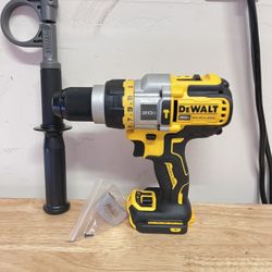 DEWALT 20-Volt MAX Brushless Cordless 1/2 in. Hammer Drill/Driver with FLEXVOLT ADVANTAGE (Tool Only)