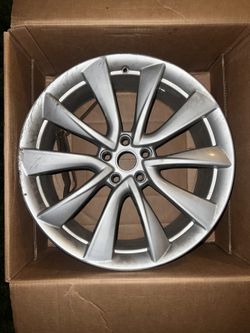 Bent 20” Tesla model 3 Rim