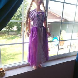 A repunzel  big size. Disney