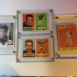 Buying Sports Cards, Baseball, Football And Basketball 