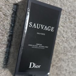 Dior Sauvage Cologne 
