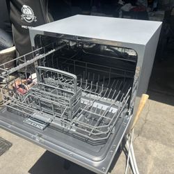 Table Top Dish Washer - Connects To Sink