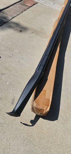2015 - 2019 GMC YUKON XL LEFT DRIVER ROOF RAIL TRIM OEM