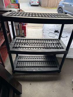 3-tier hard plastic ventilated storage shelving unit