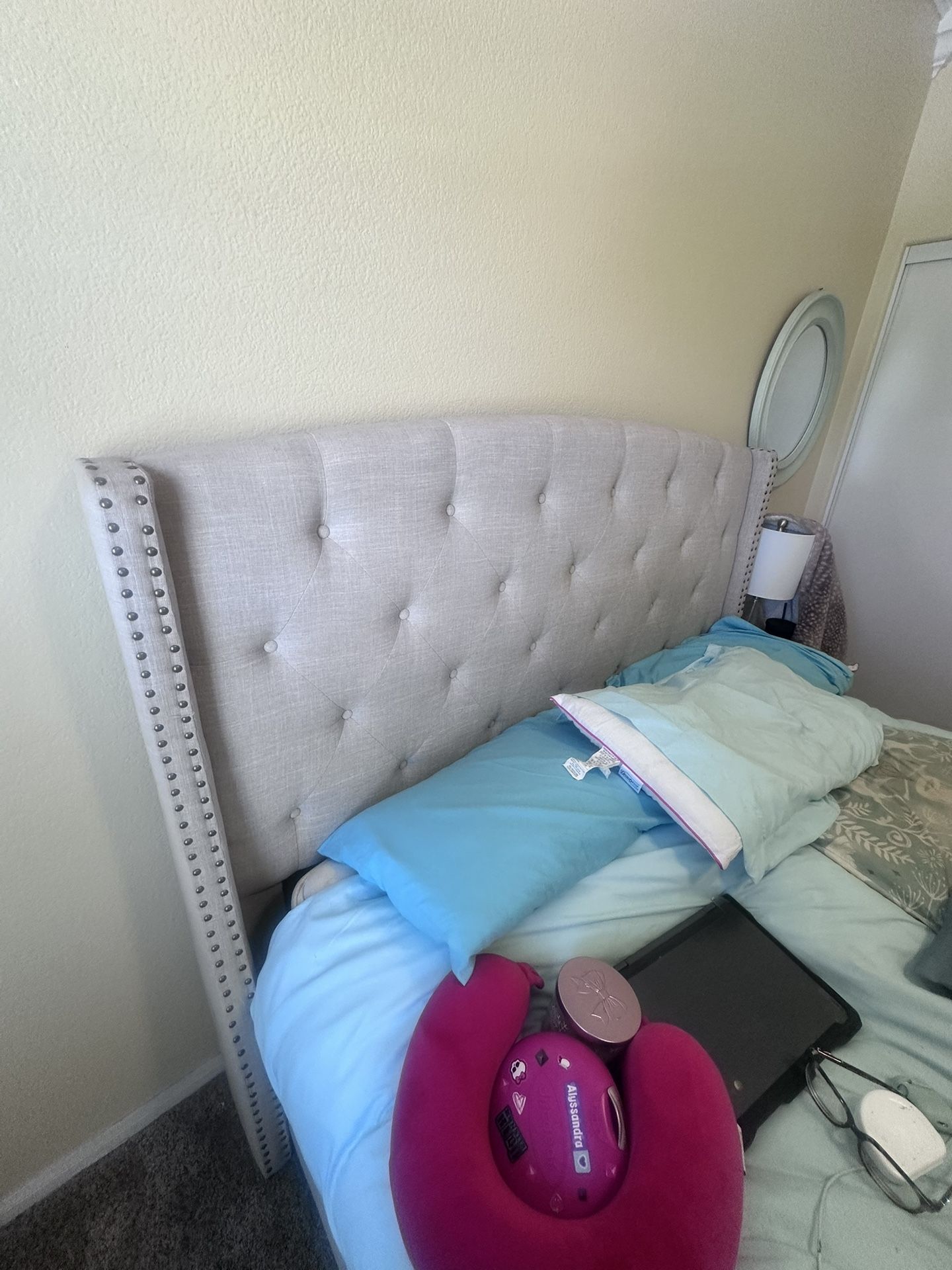 Queen bed, boxspring, mattress, nightstand, lamp, and wall mirror included