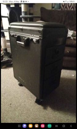 Traveling Tattoo case with table arm rest and 3 drawers w wheels for easy movement