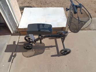 Knee walker