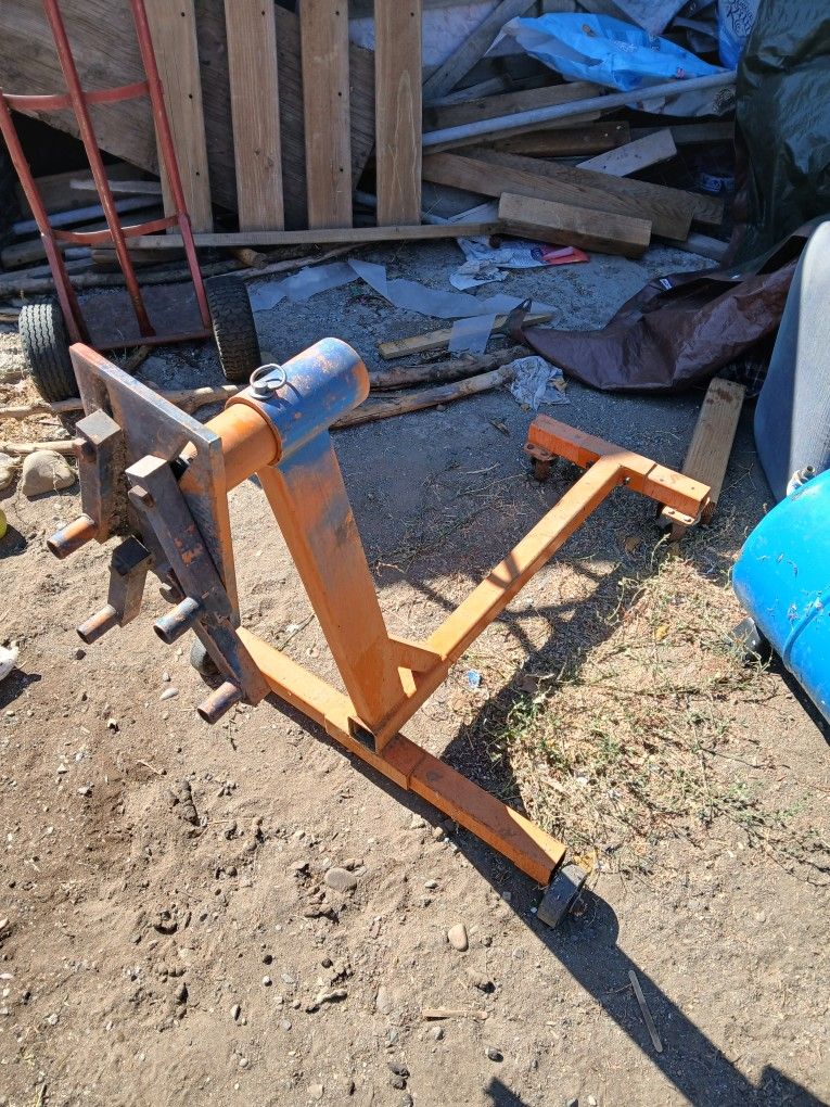 Engine Stand. 10% Off Listed Price