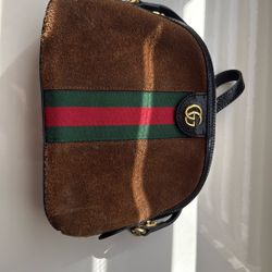 Gucci Cross Body Bag Authentic 