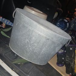 Ex Larg Metal Bucket 9 Firm Look My Post Tons Item