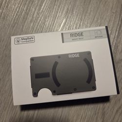 Ridge Magsafe Wallet New Green