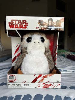 Disney Star Wars The Last Jedi Action Plush Porg Toy with moving wings