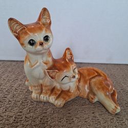 Vintage Ceramic Dual Cat Figurine