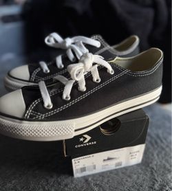 NEW* 2.5 Youth - Converse