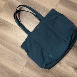 Lulumelon Tote 