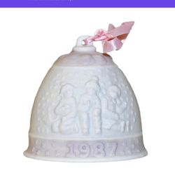 Lladro 1987 Bell 