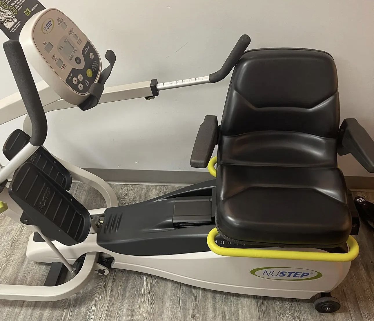 New Free Delivery NuStep T4 TRS 4000 Elliptical Cross Trainer Recumbent Rehabilitation Machine 