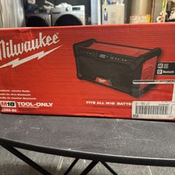 Milwaukee 