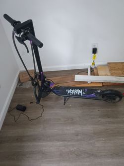 Scooter, rides up to 25mph