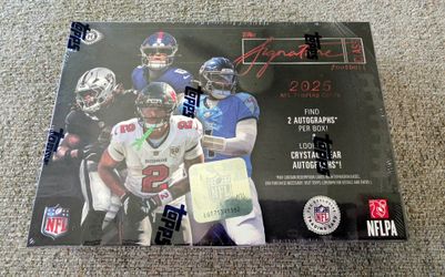 🏈 2025 Topps Signature Class Football Hobby Box - Sealed (2 Autos!)