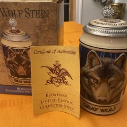 Budweiser Gray Wolf Endangered Species LiddedStein w/box and COA