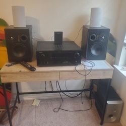 Studio Monitors / 5 Channel Speakers with receiver