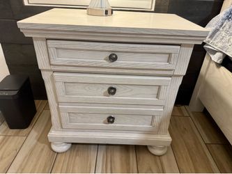 Ashley Matching Nightstands (Pair) | Purchased 2025 | Like New